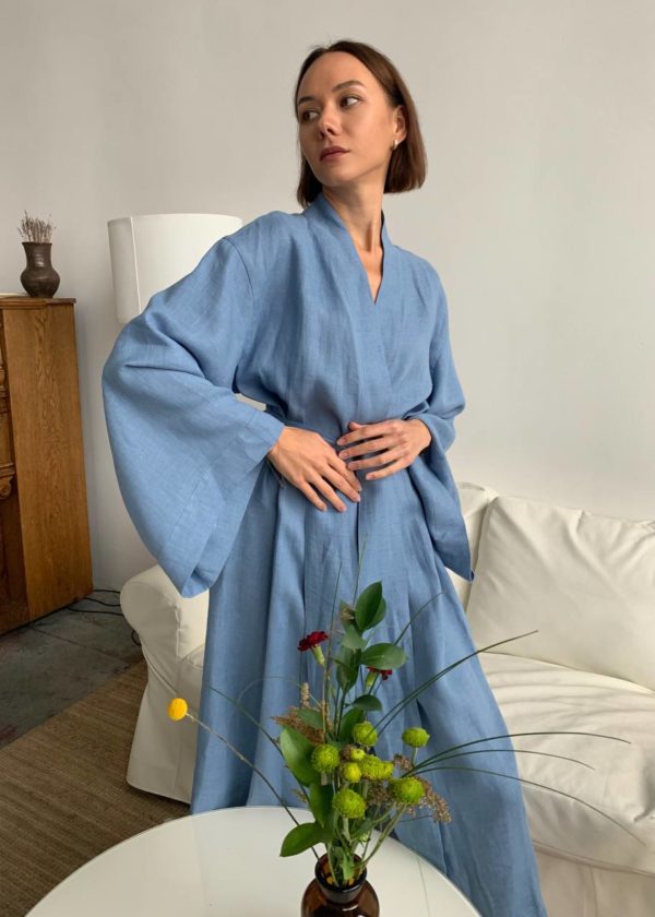 голубое кимоно