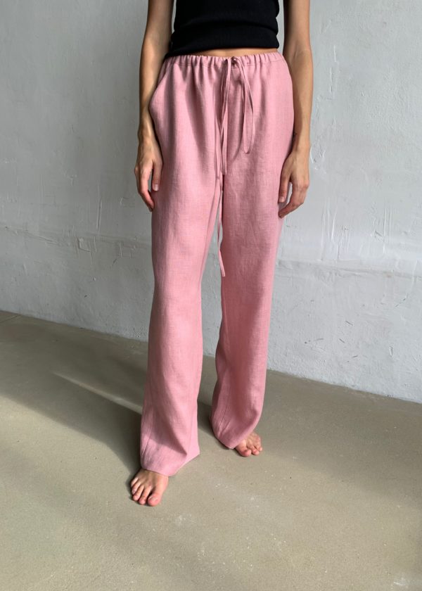 розовые брюки 1