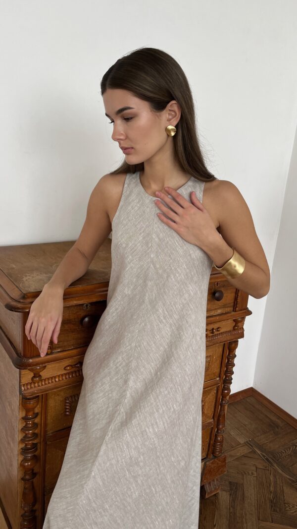 Летнее платье макcи по косой из льна