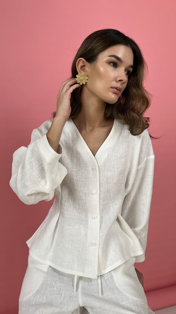 Белый льняной жакет